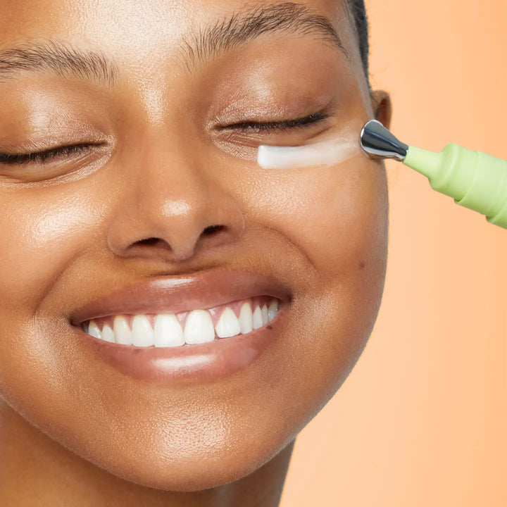 Iced Matcha Latte Depuffing Eye Cream Pen