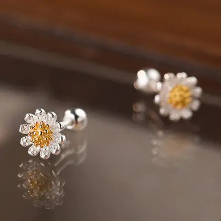 Sterling Silver Daisy Stud Earrings