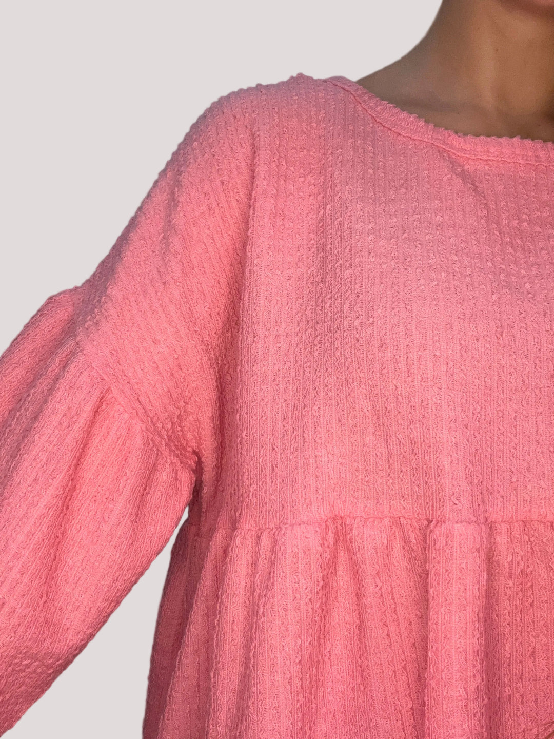 Women’s Textured Brushed Rib Puff Sleeve Peplum Top in Pink
