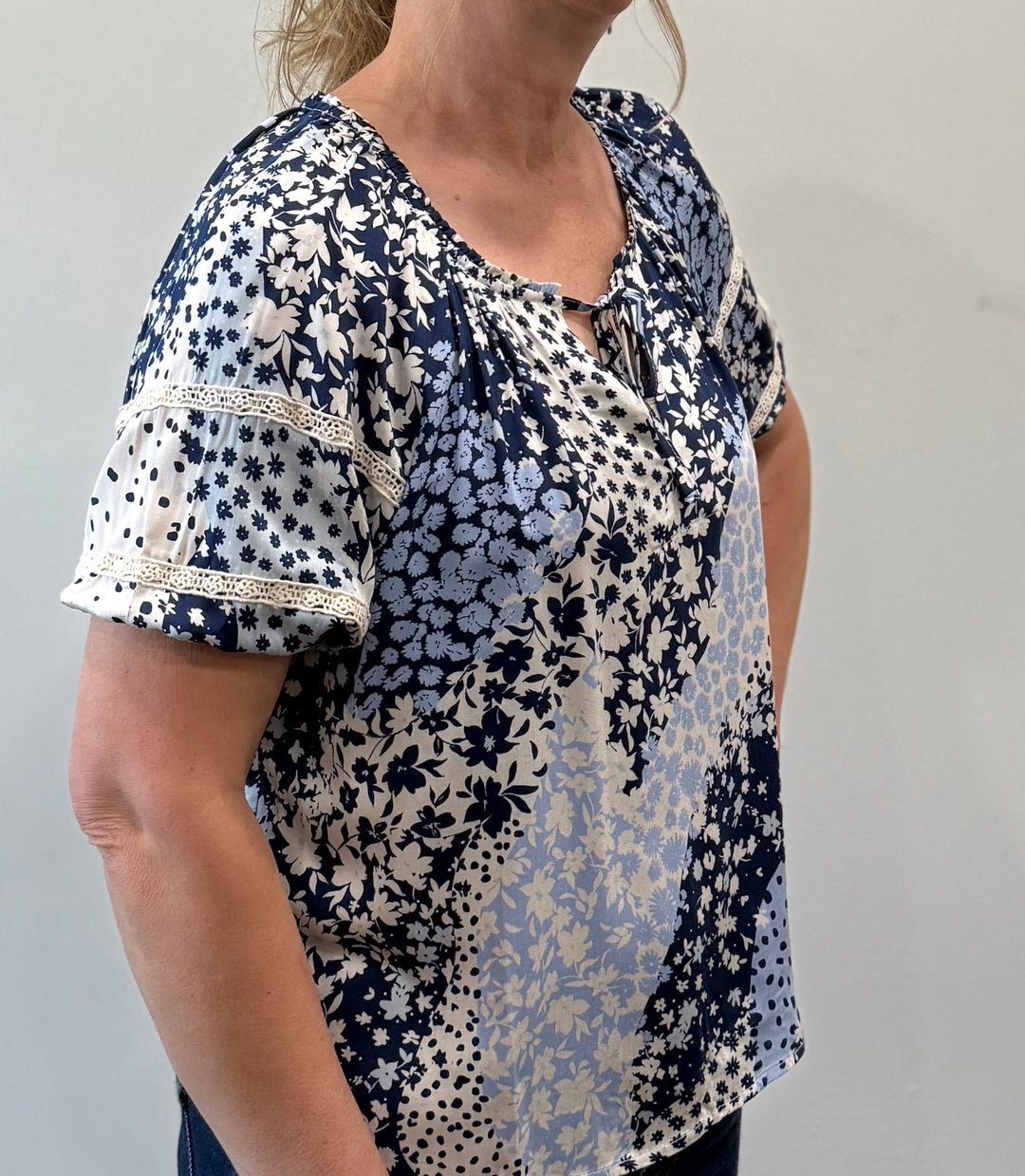 Blue Floral Puff Sleeve V-Neck Top with Lace Trim