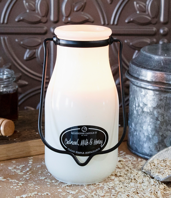 14oz Milkbottle Candle