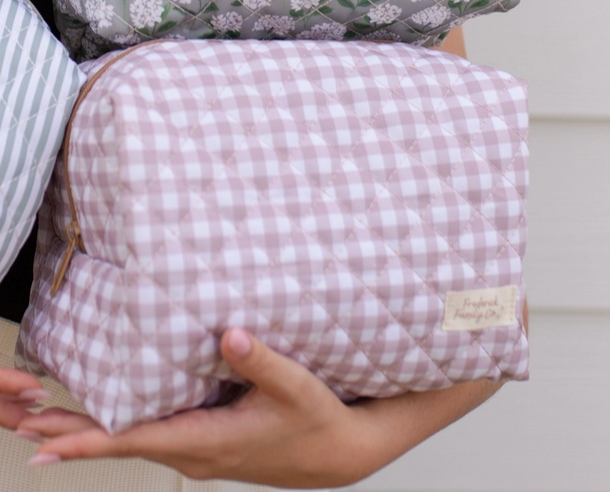 Quilted Carry All Pouch