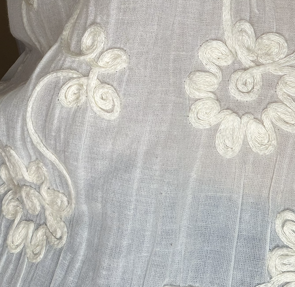 Women’s 3D Floral Embroidered Crochet Trim Top