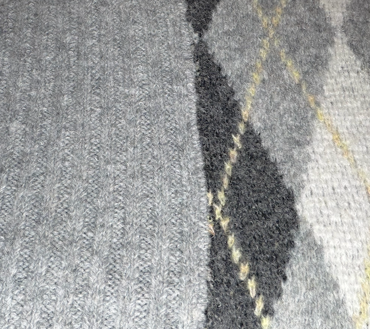 Grey Mixed Texture Argyle Knit Pullover Sweater