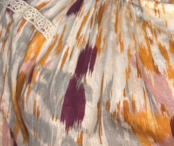 Lace Trim V-Neck Printed Blouse