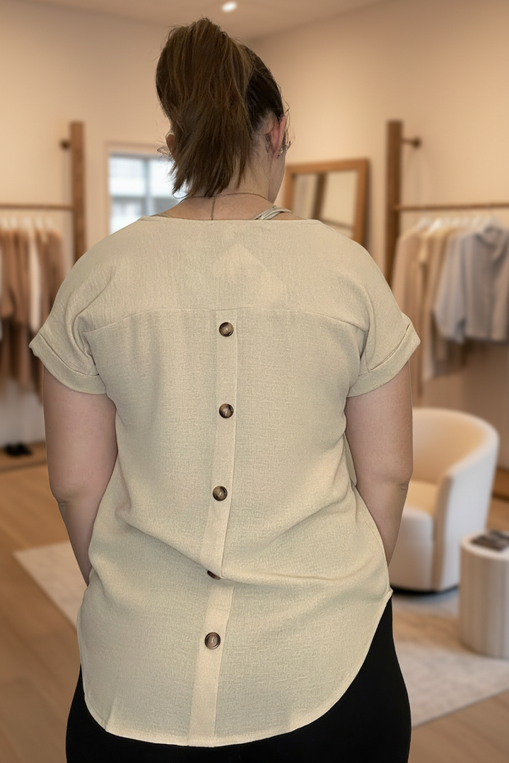 Back view - lifestyle boutique