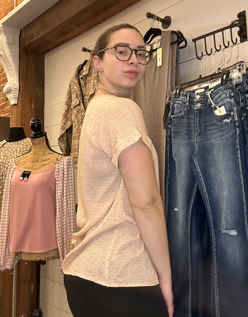 Print Short Sleeve V Neck Top