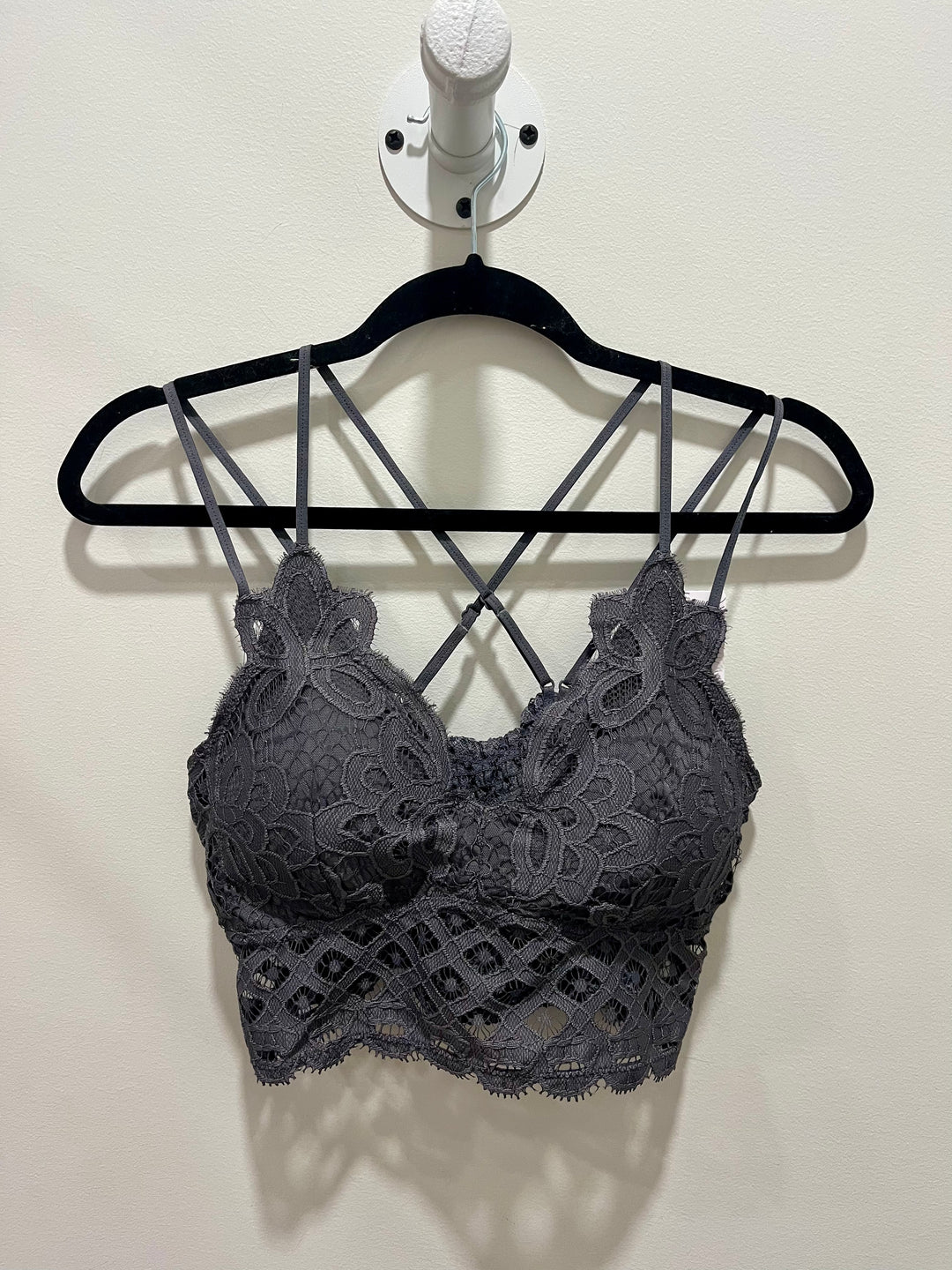 Pull Over Lace Bralette