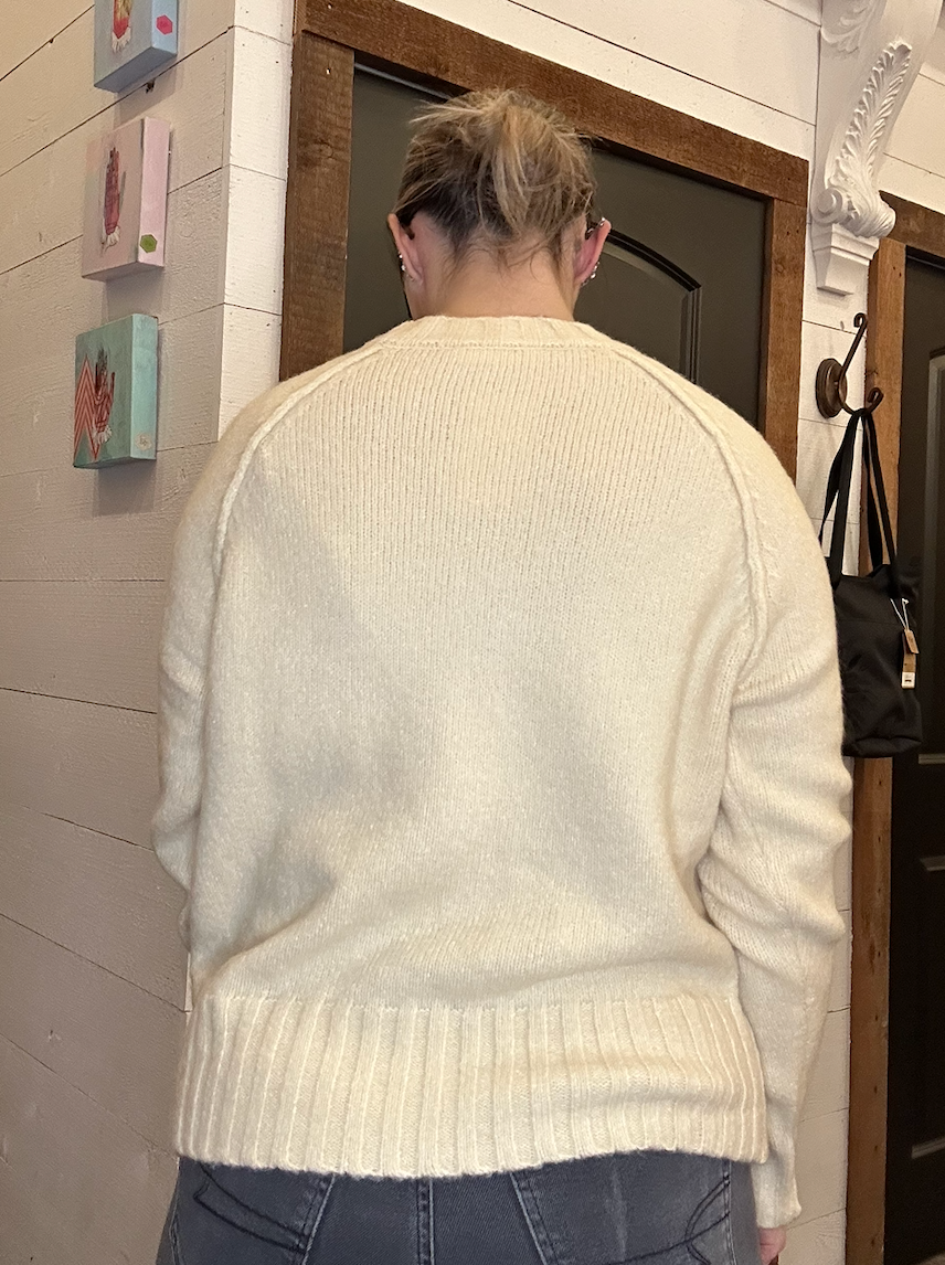 Raglan Sleeve Crew Neck Sweater