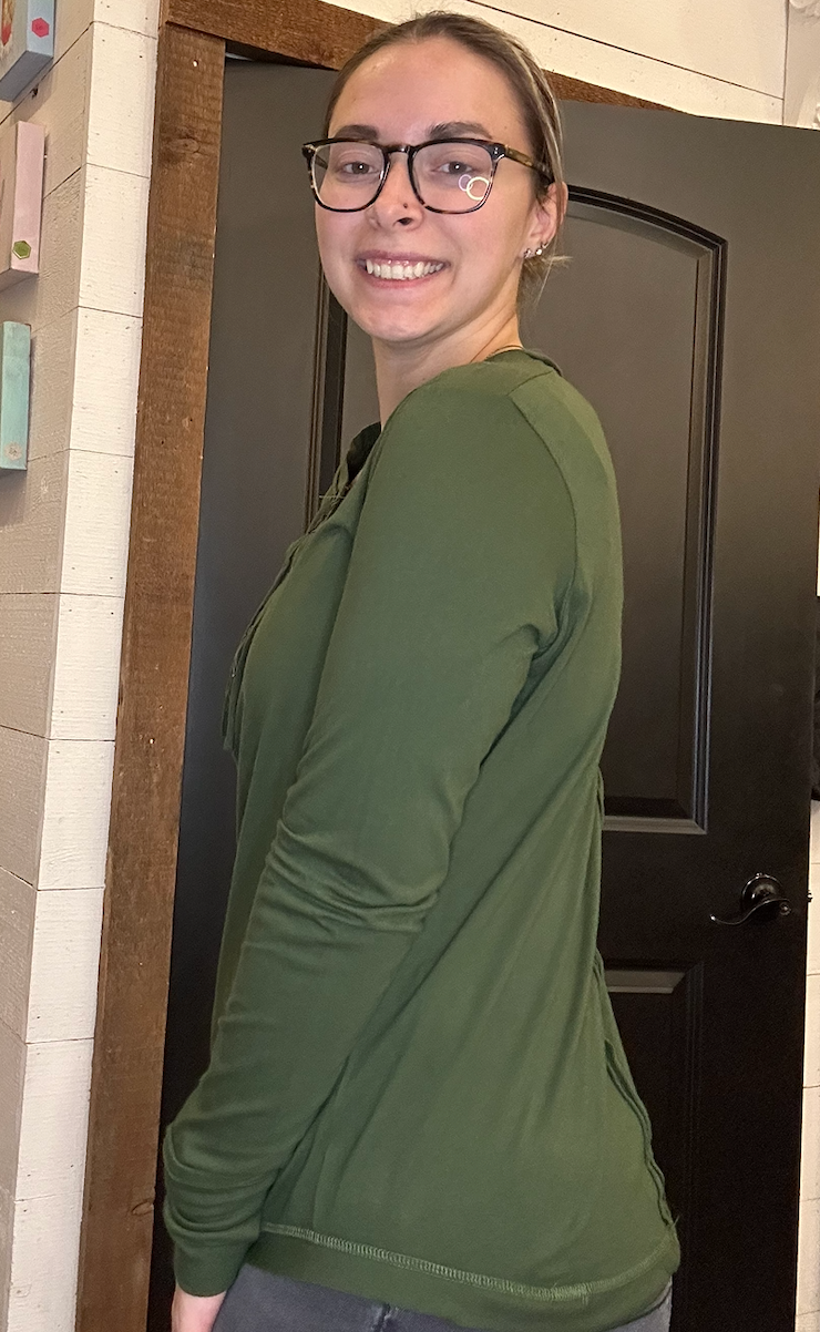 Thumb Hole Cuffs Button Closure Long Sleeve Top