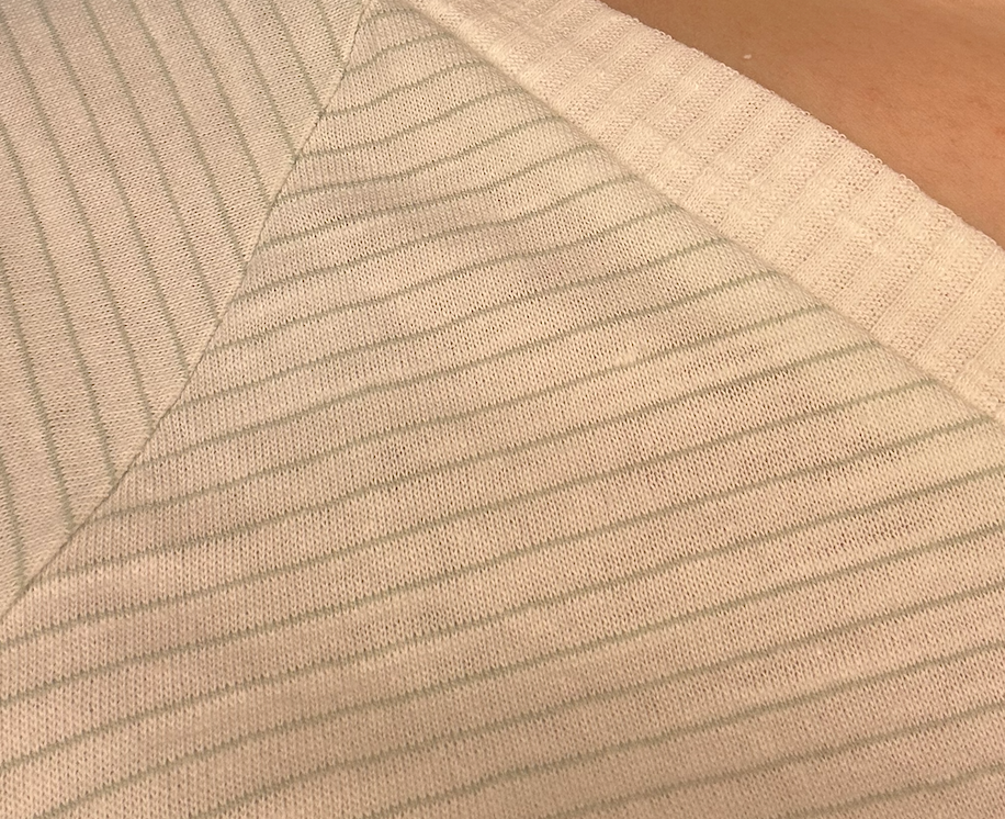 Relaxed Soft Stripe V-Neck Balloon Sleeve Knit Top