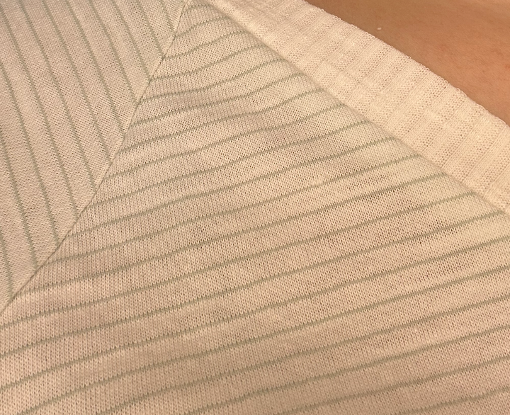 Relaxed Soft Stripe V-Neck Balloon Sleeve Knit Top